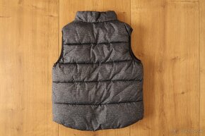 Chlapčenská bunda / vesta H&M 122/128 (6-8 rokov) - NOVÁ - 2