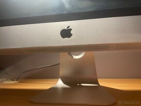 Apple iMac (21.5-inch, Mid 2010) - 2