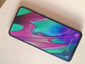 Samsung Galaxy A40 4/64 - 2