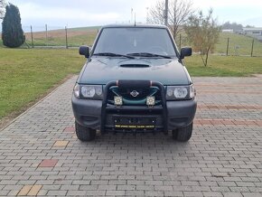 Nissan Terrano II 2.7 tdi 4x4 (Bez Korozie) - 2