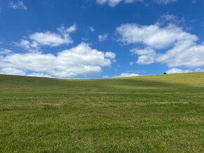 Pozemok neďaleko centra Dolný Kubín - 8649m2 - 2