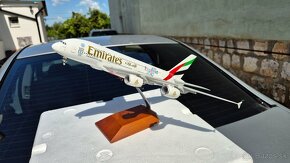 Airbus A380 EMIRATES 1:200 - 2