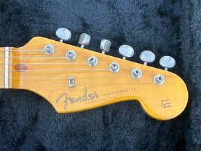 Predám japonský Fender Stratocaster - 2