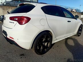 ALFA ROMEO GIULIETTA - PREDAJ AJ NA SPLÁTKY - 2