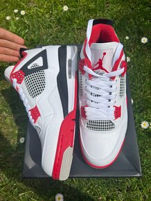 Air Jordan 4 fire red - 2