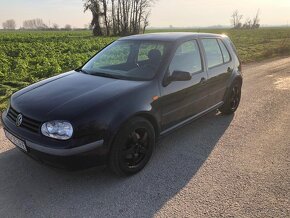 Golf 4 - 2