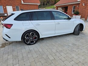 Škoda Octavia Combi RS 1,4 Tsi iV Hybrid v záruke - 2