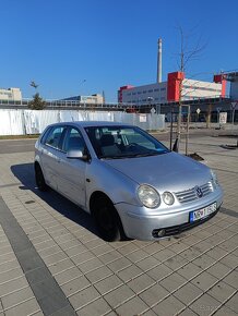 Volkswagen Polo - 2