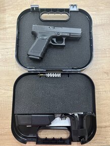 Glock 19 - 2