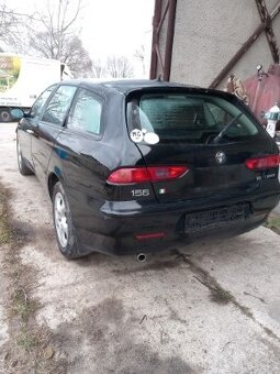 Predám alfa Romeo 156 - 2