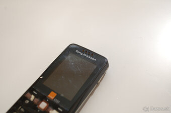 Sony Ericsson G502 - 2