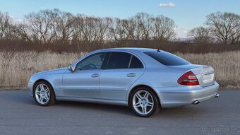 Mercedes-Benz W211 E320 CDI - 2