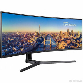 SAMSUNG C49J890 124,5 cm (49") širokouhlý monitor - 2