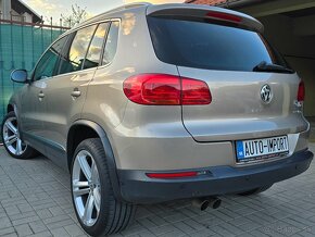 Volkswagen Tiguan 2.0 TDi 4x4 - DSG - BI-XENON - 19 (085000) - 2