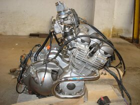 Motor YAMAHA XJ 600 S DIVERSION - 2