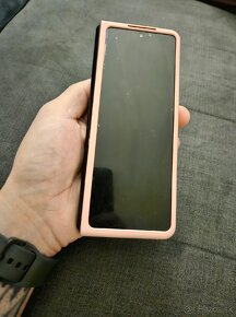 Samsung galaxy fold 3 - 2