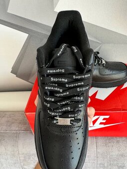 Nike Air Force 1 x supreme - 2