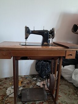 Predám retro Šijací stroj BOBBIN - 2