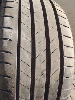 255/40 R20 letne - 2