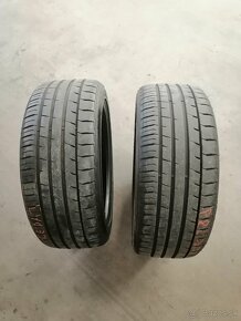 235/45 r18 - 2