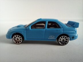 HOT WHEELS-SUBARU IMPREZA Light Speeders-POZRI DETAIL. FOTO - 2