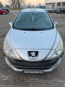 Peugeot 308,1.4 benzín 70kw,2008 - 2