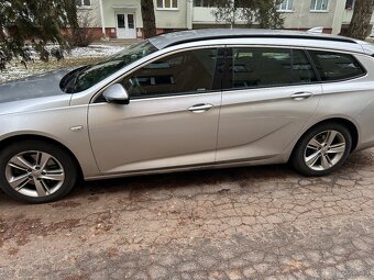 Opel Insignia ST - 2