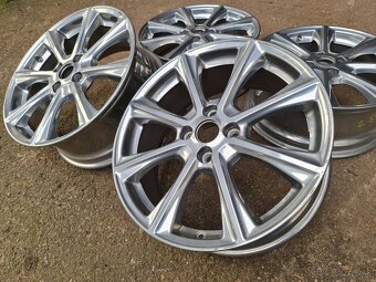 R18" Alu kola 4x108 7jx18 et47,5 - 2