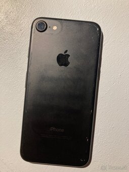 iPhone 7 - 2