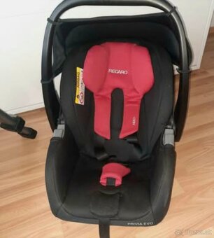 Vajíčko Recaro s isofix základňou - 2