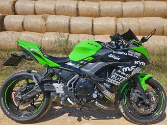 Kawasaki Ninja 650 - 2