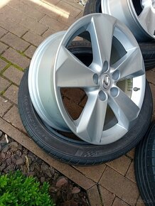 Lexus/ Toyota R17. ORIGINÁL ALU /TPMS/NOVE - 2