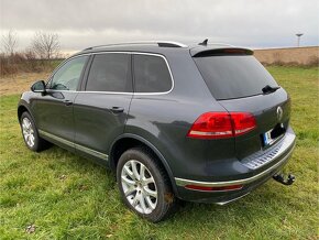 Predam VW Touareg 4.2 TDi, V8 Exclusive - 2