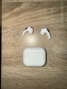 Dobrý deň ponúkam na predaj Apple AirPods 3 - 2