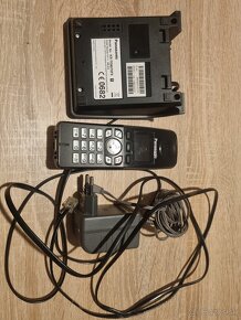 Bezdrotovy telefon Panasonic KX-TG8070FX - 2