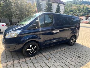 Ford Transit cudtom - 2