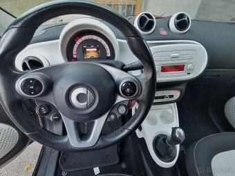 Mestské a pohodlné auto - Smart ForFour - 2