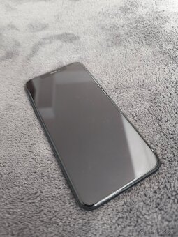 Iphone 11 pro Max 256 GB (malá chyba) dohoda možná - 2