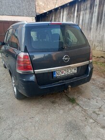 Predám Opel zafira - 2