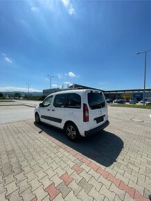 Citroën Berlingo 1,6 HDI 92 k S&S XTR - 2