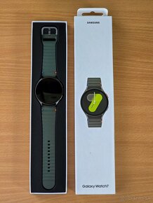 Nové Samsung Galaxy Watch 7 44mm LTE zelené - 2