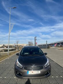 Kia Ceed SW 1,6 GDi Gold výbava - Zlatá Edícia - 2