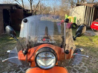 Vespa Primavera 150 - 2