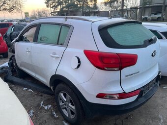 Rozpredám Kia Sportage III 1.6 GDi 2WD G4FD 99kw - 2