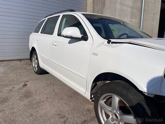 Predám náhradné diely na Škoda octavia 2 Facelif 2.0tdi-81kw - 2