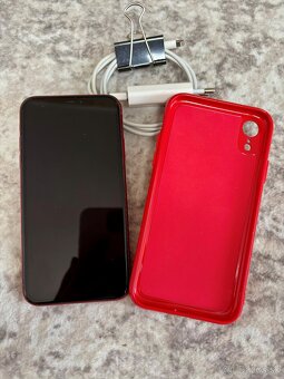 Apple iPhone XR 64GB (cerveny) - 2