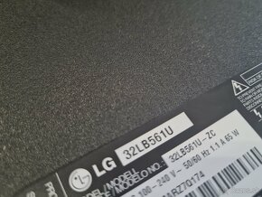 LED TV LG 32LB561U -uhlopriečka 32"/80 cm - 2