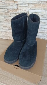 Ugg W Classic Short Logo Zip 38/39 - 2