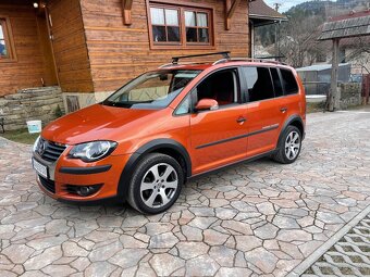 Volkswagen Touran 1.9 TDi Cross 77 kW - 2