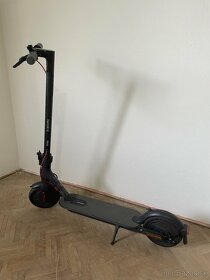 Xiaomi Electric Scooter 3 Lite (stav novej) - 2